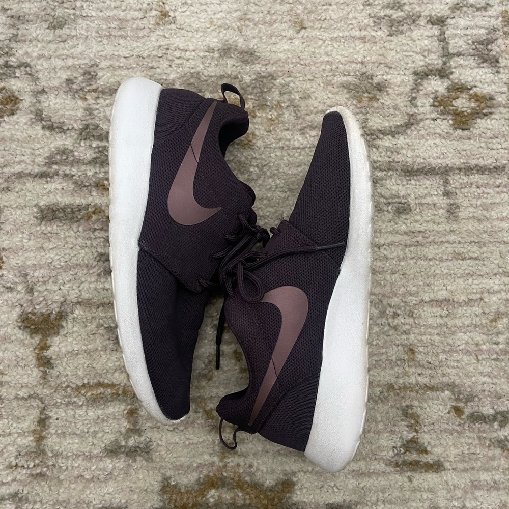 Nike women’s shoes